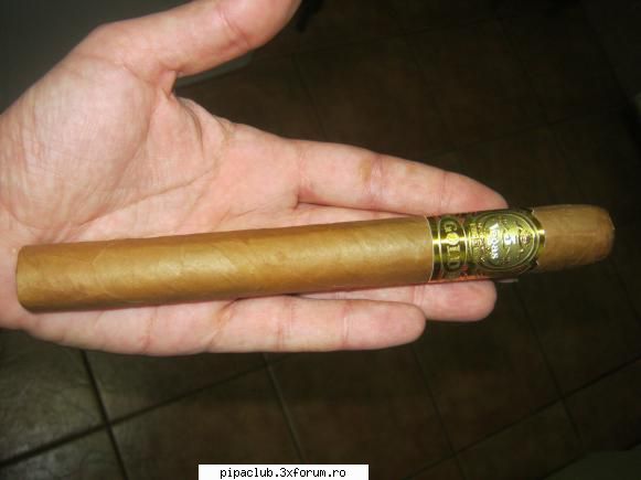5 Vegas Gold No. 1 - Dimensiune generoasa (7.5� x 54) , constructie - Nicaraguane