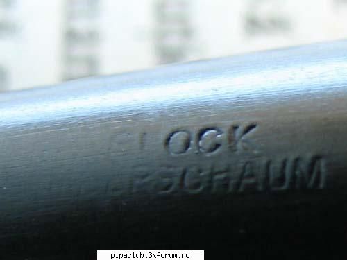 Cea mai recenta pipa - Pe partea opusa logo-ului scrie "BLOCK - Pipele voastre