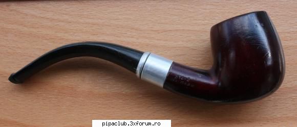pipa veche din trandafir - vand pipa veche din lemn de trandafir. 60 lei - Vanzari pipe si accesorii